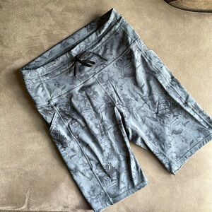 Zyia (Lg) Grey Floral Shorts with Side Pockets and Drawstring